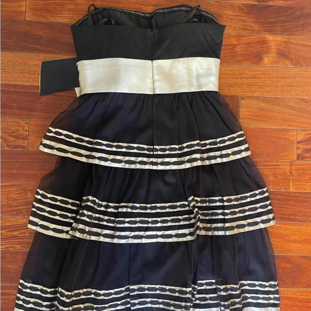 BCBG Maxazria Strapless Evening Dress - Picture 5 of 7